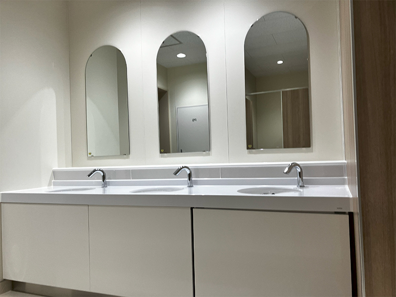 八王子市立下柚木小学校外1校トイレ改修工事